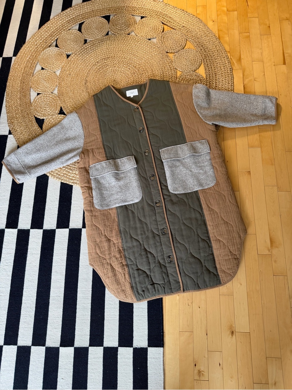Amente Patch Quilted Wool Blend Coat M/L in Olive, Brown & Gray